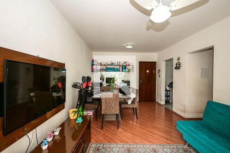 Sala de apartamento à venda com 2 quartos, 58m² em Parque Taboao, Taboão da Serra
