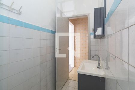 Banheiro  de casa para alugar com 1 quarto, 62m² em Jardim Modelo, São Paulo