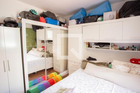 QUARTO de casa à venda com 1 quarto, 60m² em Chora Menino, São Paulo