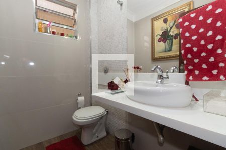 Lavabo de casa à venda com 4 quartos, 180m² em Jardim Japao, São Paulo