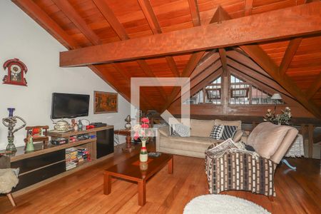 Sala / Sótão de casa à venda com 3 quartos, 226m² em Sarandi, Porto Alegre