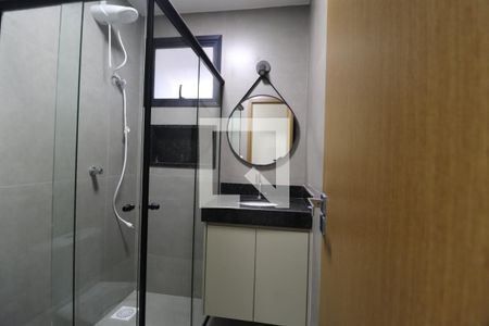Banheiro Social de apartamento para alugar com 2 quartos, 66m² em Santa Mônica, Uberlândia