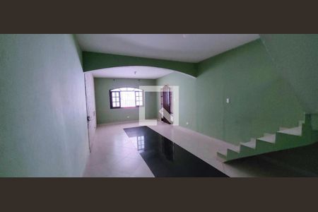 Casa para alugar com 3 quartos, 160m² em Residencial Rancho Grande, Itaquaquecetuba