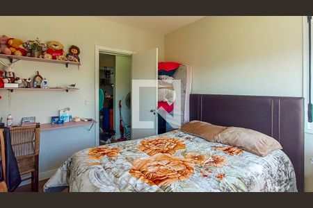 Suite  de apartamento para alugar com 2 quartos, 60m² em Azenha, Porto Alegre