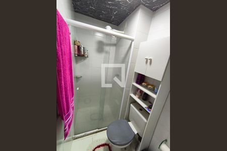 Banheiro de apartamento para alugar com 2 quartos, 48m² em Parque Dom Joao Neri, São Paulo