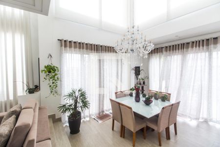 Sala  de casa de condomínio à venda com 3 quartos, 368m² em Colinas da Anhangüera, Santana de Parnaíba