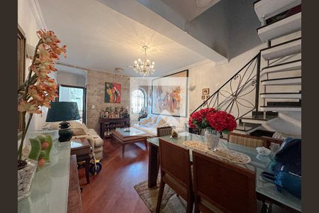 Casa à venda com 3 quartos, 110m² em Bom Retiro, São Paulo