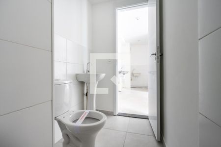 Banheiro de apartamento à venda com 2 quartos, 37m² em Bom Retiro, São Paulo