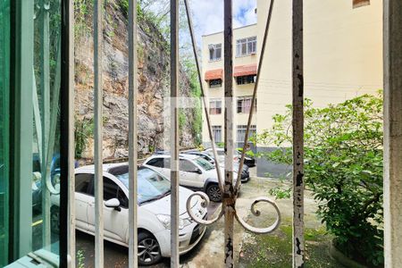 Vista do Quarto 1 de apartamento para alugar com 2 quartos, 50m² em Vila Isabel, Rio de Janeiro
