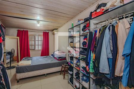 Quarto 1 de casa à venda com 4 quartos, 350m² em Rubem Berta, Porto Alegre