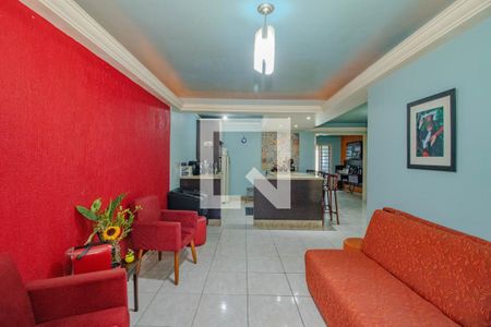 Sala de casa à venda com 4 quartos, 350m² em Rubem Berta, Porto Alegre