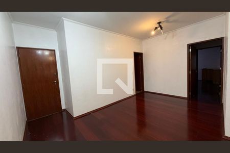 Sala de apartamento para alugar com 3 quartos, 94m² em Taquaral, Campinas