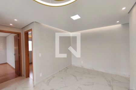 Sala de apartamento à venda com 2 quartos, 56m² em Jardim Nova Europa, Campinas