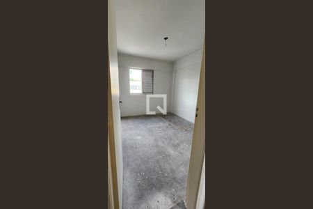 Quarto de apartamento à venda com 3 quartos, 68m² em Jardim Pinheiros, São Paulo