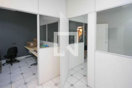 Escritório de casa para alugar com 3 quartos, 285m² em São Lucas, São Paulo