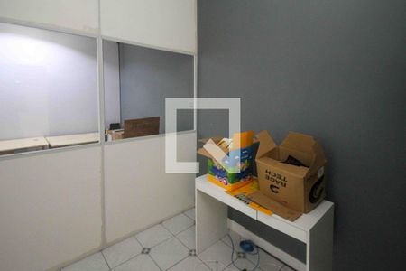 Escritório de casa para alugar com 3 quartos, 285m² em São Lucas, São Paulo