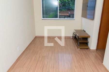 Sala de apartamento para alugar com 2 quartos, 48m² em Cosmos, Rio de Janeiro