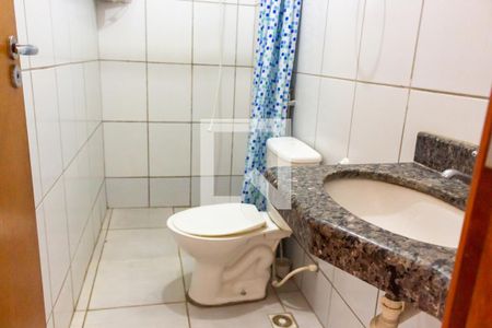 Banheiro Corredor de casa de condomínio para alugar com 3 quartos, 120m² em Mansões Paraíso, Aparecida de Goiânia