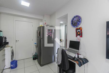 Sala/Cozinha de apartamento para alugar com 2 quartos, 35m² em Vila Ema, São Paulo