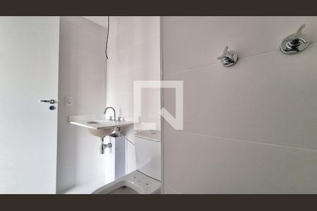 Banheiro de kitnet/studio à venda com 1 quarto, 21m² em Pompeia, São Paulo