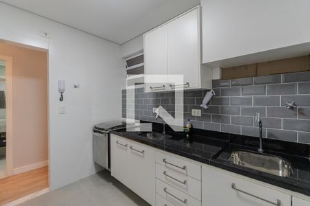 Cozinha de apartamento para alugar com 1 quarto, 36m² em Bela Vista, São Paulo