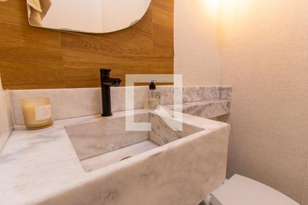 Lavabo de casa para alugar com 2 quartos, 150m² em Xaxim, Curitiba