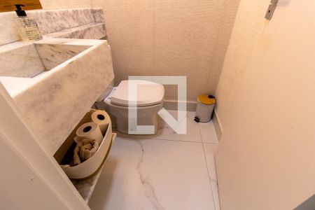Lavabo de casa para alugar com 2 quartos, 150m² em Xaxim, Curitiba