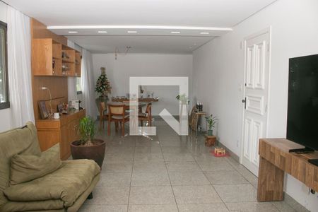 Sala de apartamento à venda com 3 quartos, 147m² em Serra, Belo Horizonte