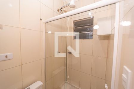 Banheiro de casa para alugar com 1 quarto, 54m² em Vila Robertina, São Paulo