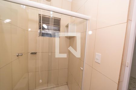 Banheiro de casa para alugar com 1 quarto, 54m² em Vila Robertina, São Paulo