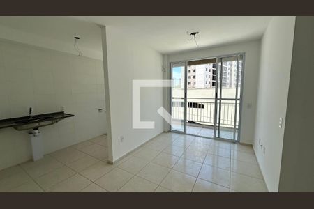 Sala de apartamento à venda com 2 quartos, 54m² em Barra Olímpica, Rio de Janeiro