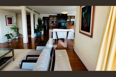 Apartamento à venda com 3 quartos, 334m² em Cerqueira César, São Paulo