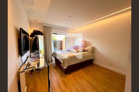 Casa à venda com 4 quartos, 445m² em Barra da Tijuca, Rio de Janeiro