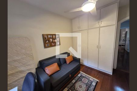 Casa à venda com 4 quartos, 199m² em Campo Belo, São Paulo