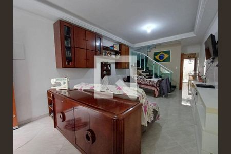Casa à venda com 2 quartos, 160m² em Vila Carrão, São Paulo