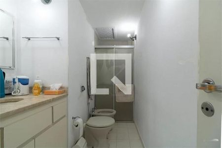 Casa de Condomínio à venda com 3 quartos, 180m² em Vila Olímpia, São Paulo
