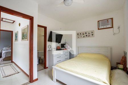 Casa à venda com 2 quartos, 92m² em Serra Grande, Niterói