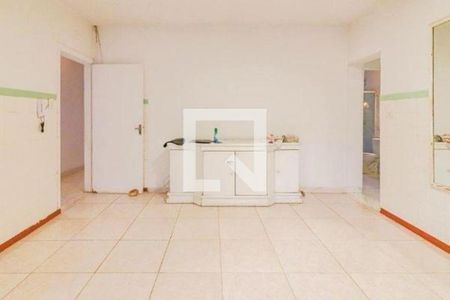 Casa à venda com 4 quartos, 246m² em Vila Sonia, São Paulo