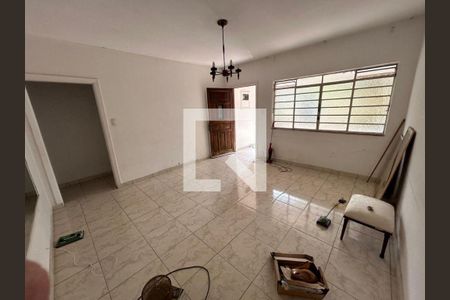 Casa à venda com 4 quartos, 246m² em Vila Sonia, São Paulo