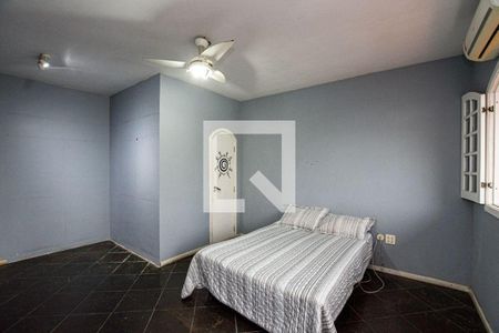 Casa à venda com 7 quartos, 354m² em Fonseca, Niterói