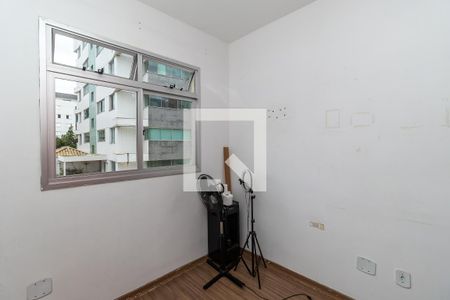 Quarto 2 de apartamento para alugar com 4 quartos, 160m² em Jaraguá, Belo Horizonte
