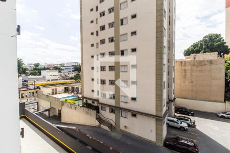 Vista da Sala de apartamento à venda com 3 quartos, 73m² em Vila Pindorama, Barueri