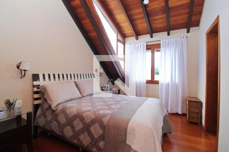 Quarto 1 de casa à venda com 3 quartos, 160m² em Guarujá, Porto Alegre