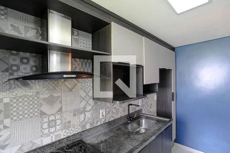 Cozinha de apartamento para alugar com 2 quartos, 54m² em Vila Mogilar, Mogi das Cruzes
