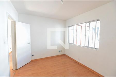 Quarto de apartamento à venda com 2 quartos, 145m² em Tijuca, Rio de Janeiro