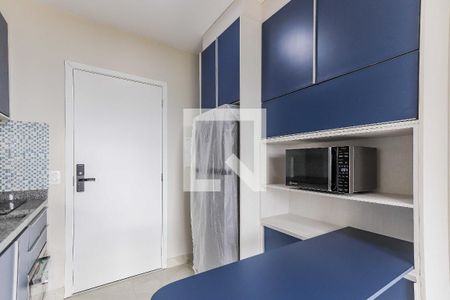 Sala / Cozinha de apartamento para alugar com 1 quarto, 28m² em Butantã, São Paulo