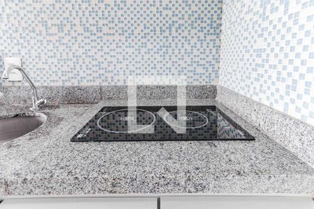 Sala / Cozinha de apartamento para alugar com 1 quarto, 28m² em Butantã, São Paulo