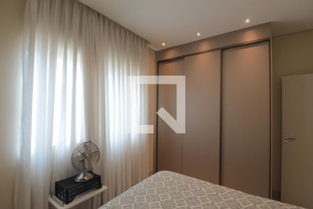 Suite de casa à venda com 4 quartos, 200m² em Santa Rosa, Belo Horizonte