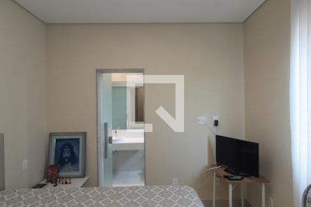 Suite de casa à venda com 4 quartos, 200m² em Santa Rosa, Belo Horizonte