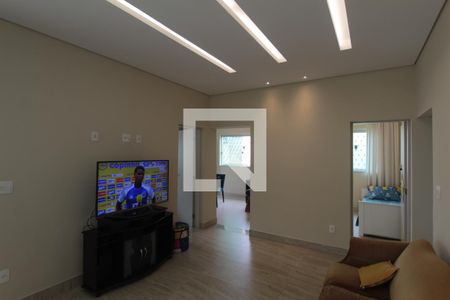 Sala de casa à venda com 4 quartos, 200m² em Santa Rosa, Belo Horizonte